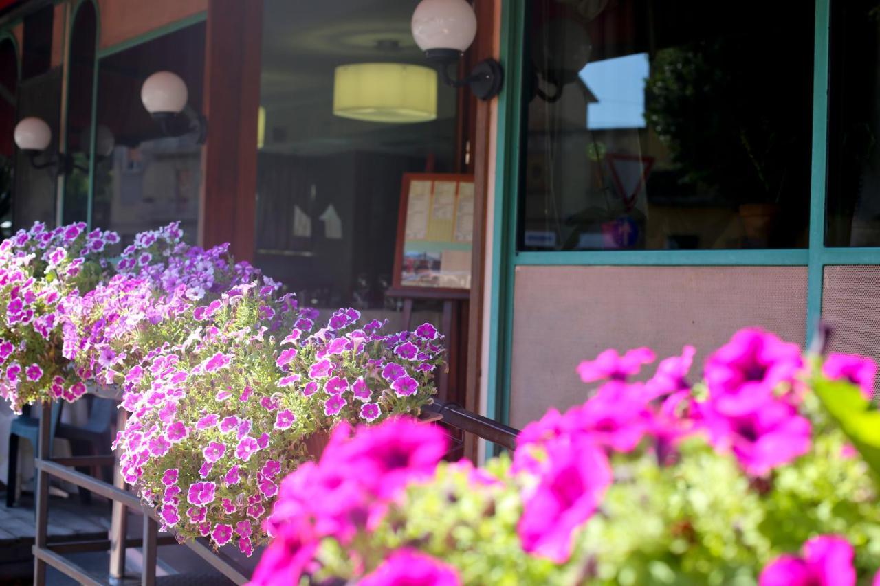 Hotel Ristorante Umbria Orvieto Exterior foto