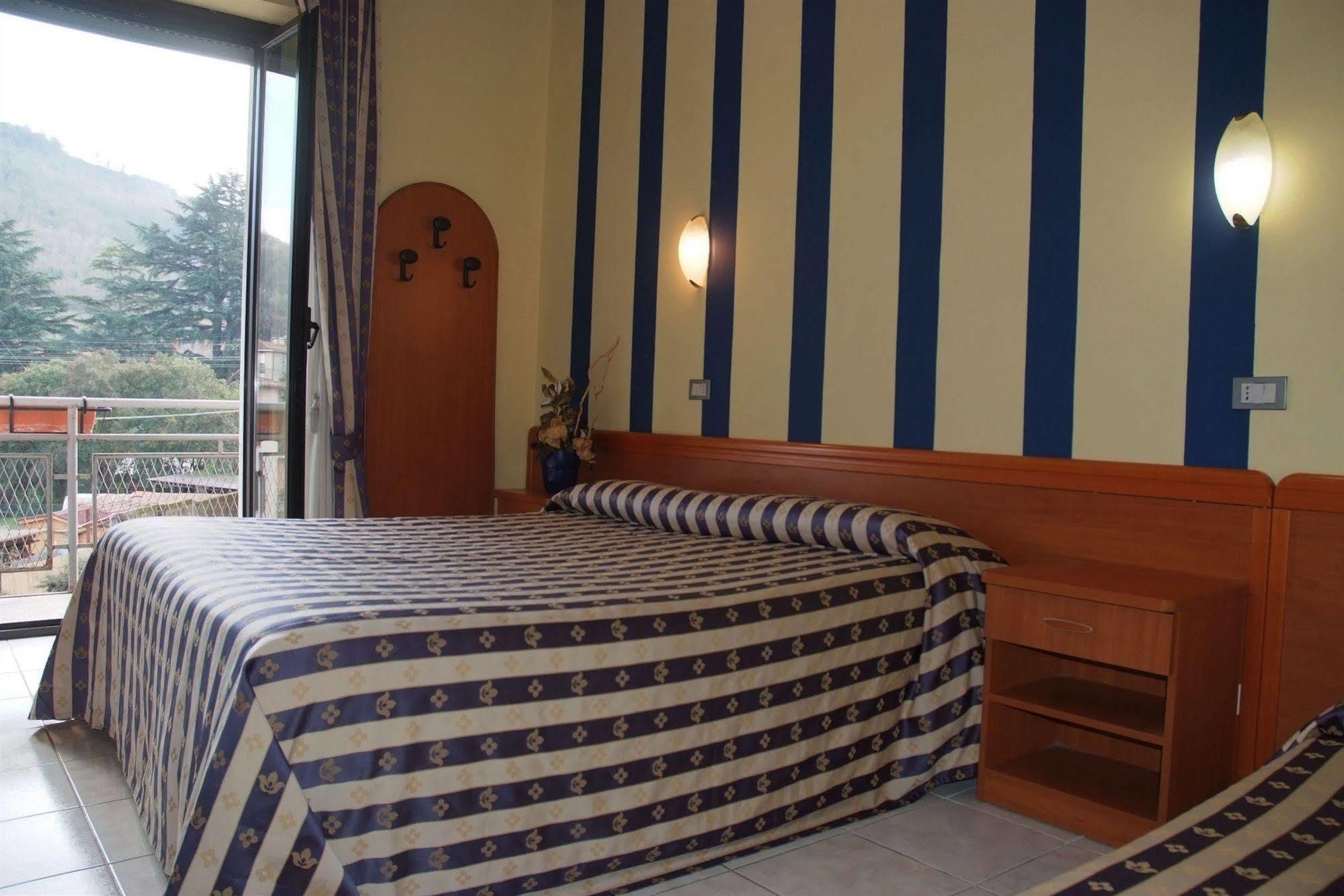 Hotel Ristorante Umbria Orvieto Exterior foto