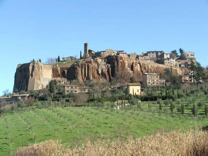 Hotel Ristorante Umbria Orvieto Exterior foto